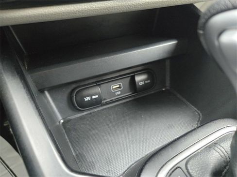 Certified 2023 Kia Soul LX image 15