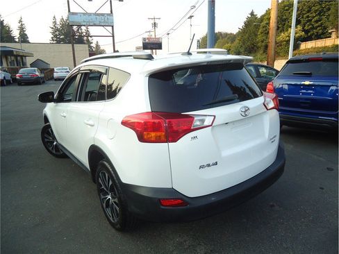 Used 2015 Toyota RAV4 Limited w/ Technology Package AWD/4WD image 10