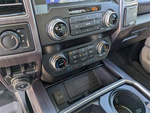Certified 2021 Ford F450 Limited w/ FX4 Off-Road Package image 25