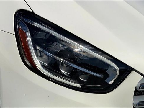 Certified 2021 Mercedes-Benz GLC 300 image 24