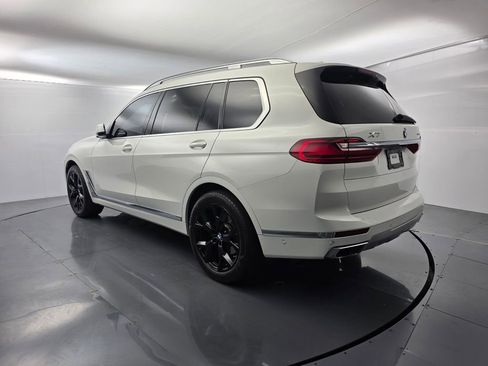 Used 2022 BMW X7 xDrive40i w/ Premium Package AWD/4WD image 6