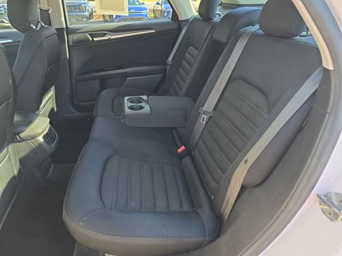 Used 2013 Ford Fusion SE image 14