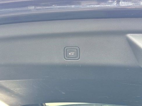 Certified 2024 Chevrolet Suburban RST RWD image 23