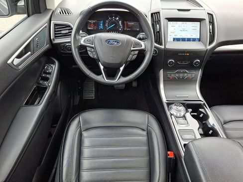 Used 2020 Ford Edge SEL w/ Convenience Package image 13