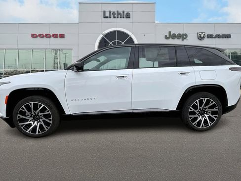 New 2025 Jeep Wagoneer S Limited w/ Comfort Package AWD/4WD image 3