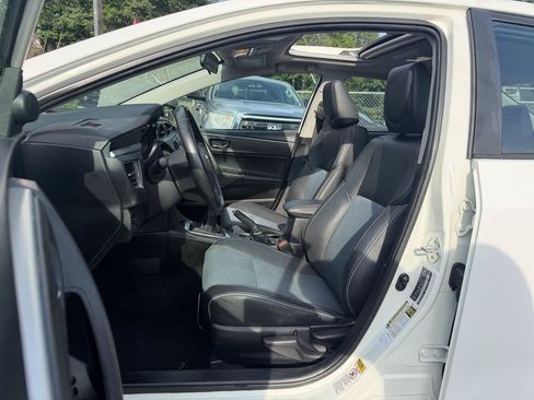 Used 2014 Toyota Corolla S FWD image 10