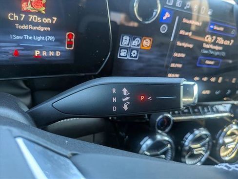 Used 2025 Chevrolet Blazer EV LT image 12