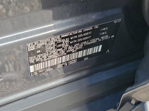 Used 2024 Toyota RAV4 XLE image 34