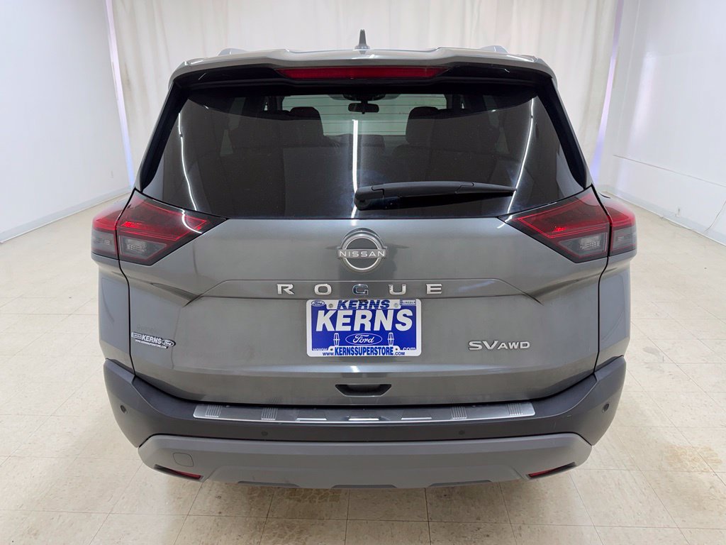 Used 2023 Nissan Rogue SV w/ SV Premium B Package AWD/4WD image 4
