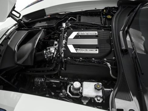 Used 2016 Chevrolet Corvette Z06 w/ 3LZ Preferred Equipment Group image 16