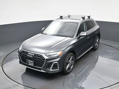 Used 2021 Audi Q5 e Premium Plus w/ Premium Plus Package image 1