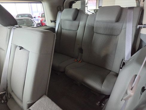 Used 2007 Jeep Commander Sport RWD image 21