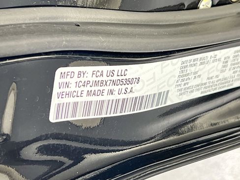 Used 2022 Jeep Cherokee Trailhawk w/ Sound & Nav Group image 31