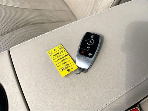 Used 2020 Mercedes-Benz S 450 4MATIC Sedan image 34