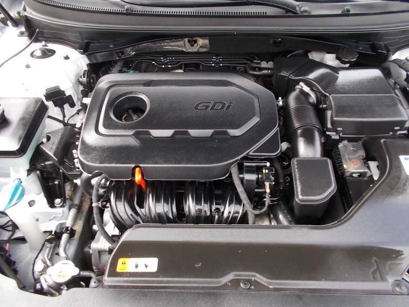 Used 2015 Hyundai Sonata Limited FWD image 18