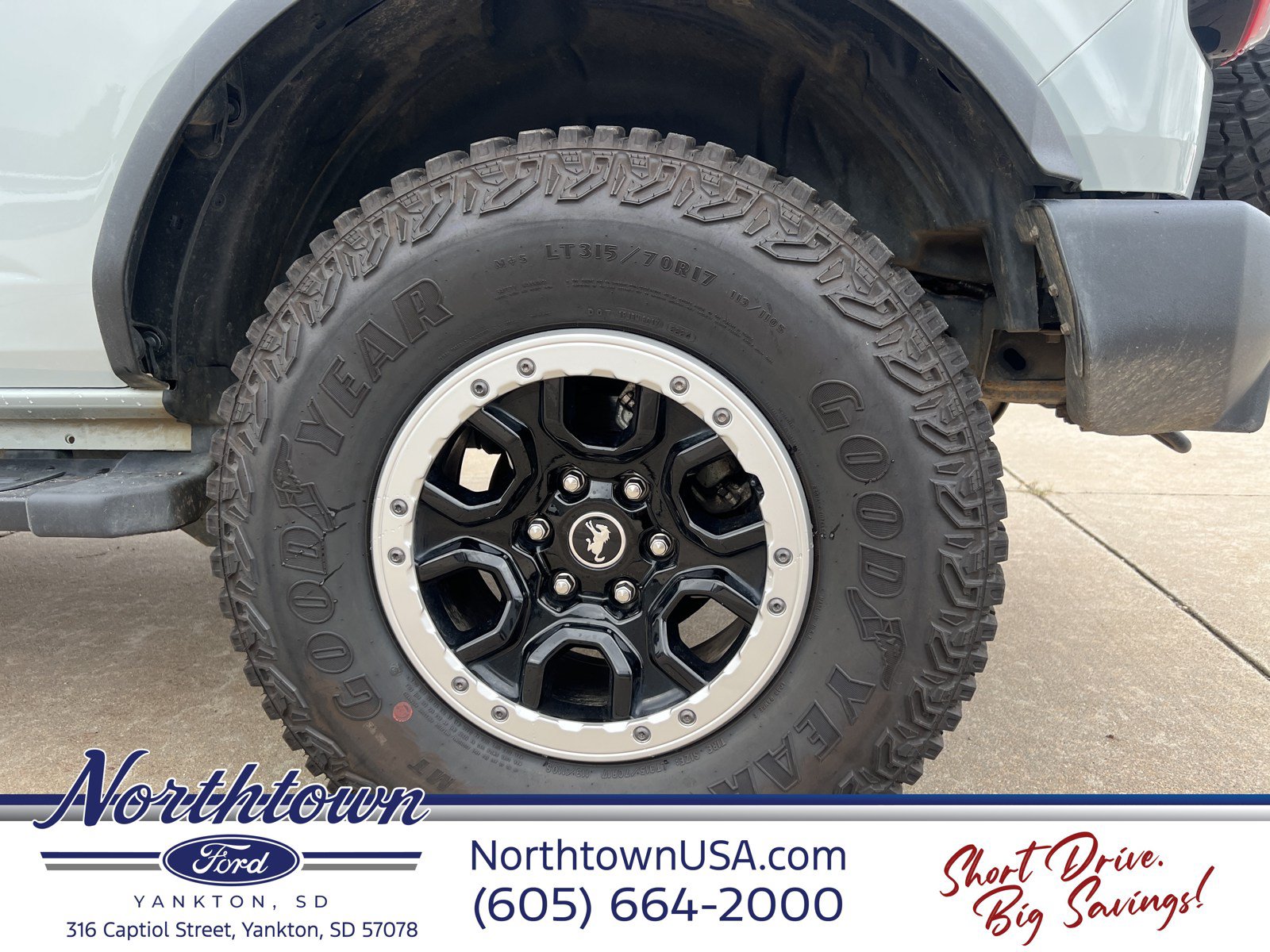 Used 2021 Ford Bronco Outer Banks w/ Sasquatch Package AWD/4WD image 12