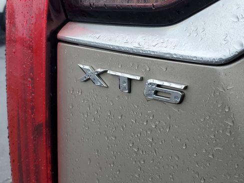 Used 2023 Cadillac XT6 Premium Luxury w/ Technology Package image 37