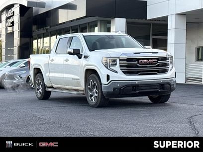 Used 2025 GMC Sierra 1500 SLT w/ SLT Premium Plus Package