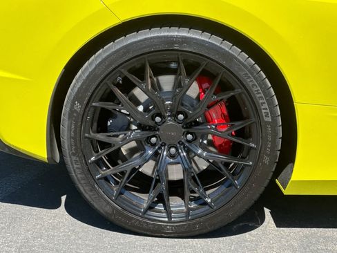 Used 2023 Chevrolet Corvette Stingray Premium Conv w/ Z51 Performance Package RWD image 30
