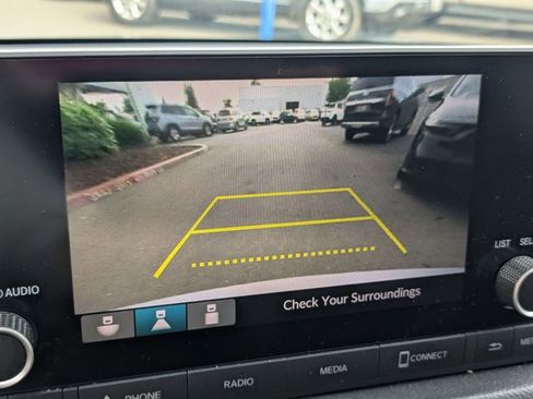 Used 2023 Honda Civic LX image 12