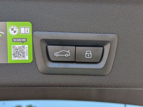 New 2026 BMW X6 xDrive40i w/ Climate Comfort Package image 34