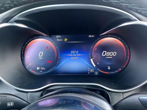 Used 2022 Mercedes-Benz GLC 300 image 23