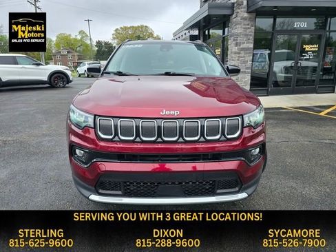 Used 2022 Jeep Compass Limited image 2