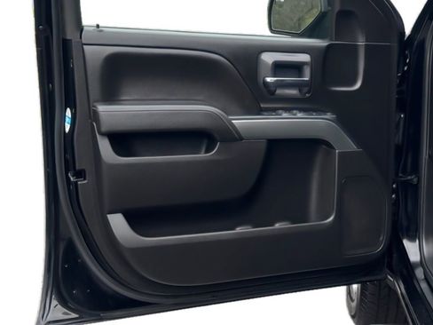 Used 2019 Chevrolet Silverado 1500 LT AWD/4WD image 14