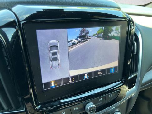 Used 2024 Chevrolet Traverse RS w/ LPO, Floor Liner Package AWD/4WD image 17