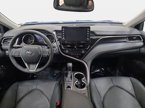 Certified 2023 Toyota Camry XLE w/ Cold Weather Package AWD/4WD image 9