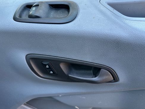 Used 2016 Ford Transit 150 130 Low Roof RWD image 18