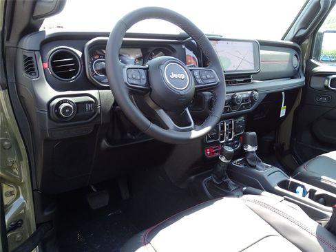 New 2025 Jeep Wrangler Unlimited Rubicon image 22