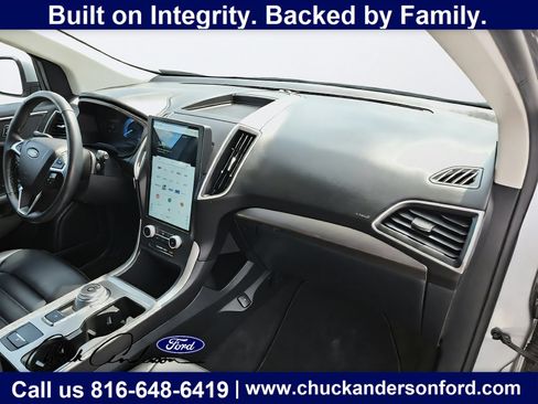 Used 2024 Ford Edge SEL AWD/4WD image 25