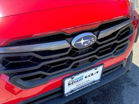 Used 2024 Subaru Crosstrek 2.0i Premium w/ Crosstrek Mirror Package AWD/4WD image 32