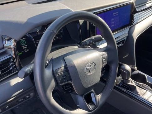 Used 2025 Toyota Camry XSE FWD image 14