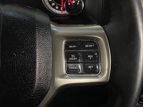 Used 2017 RAM 1500 Laramie AWD/4WD image 33