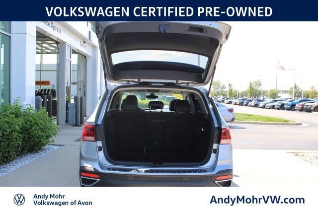 Used 2024 Volkswagen Taos SE FWD image 9