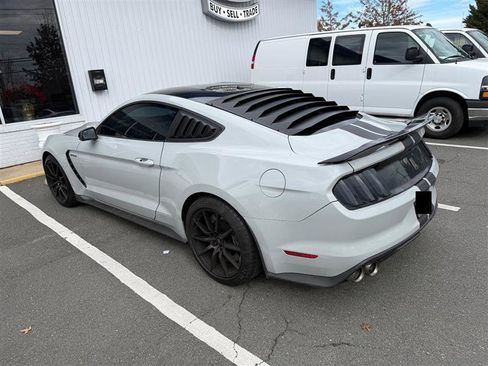 Used 2017 Ford Mustang Shelby GT350 image 5