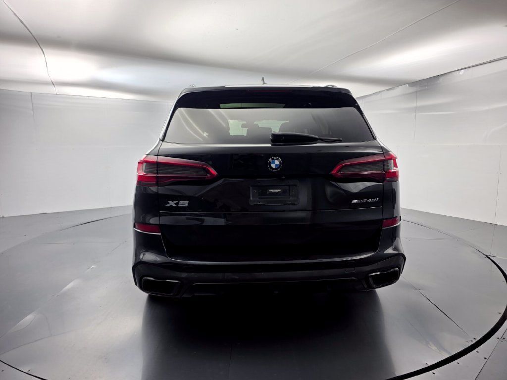 Used 2020 BMW X5 sDrive40i w/ M Sport Package RWD image 5
