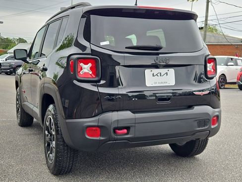 Used 2023 Jeep Renegade Trailhawk AWD/4WD image 42