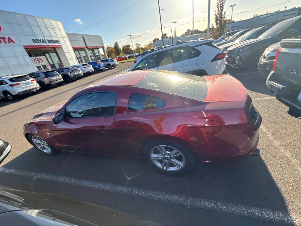 Used 2014 Ford Mustang Coupe RWD image 8