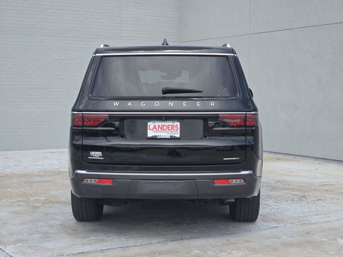 Used 2022 Jeep Wagoneer Series I w/ Convenience Group I AWD/4WD image 7