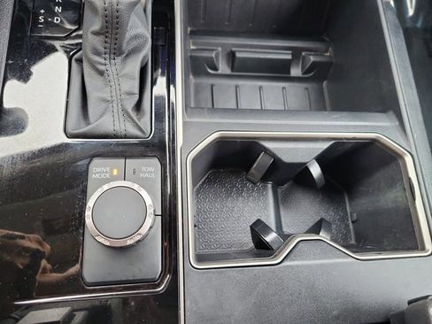 Used 2023 Toyota Tundra SR5 w/ SR5 Premium Package RWD image 15