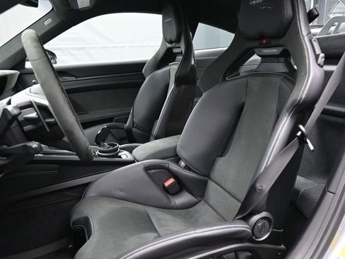 Certified 2026 Porsche 911 GT3 RWD image 5