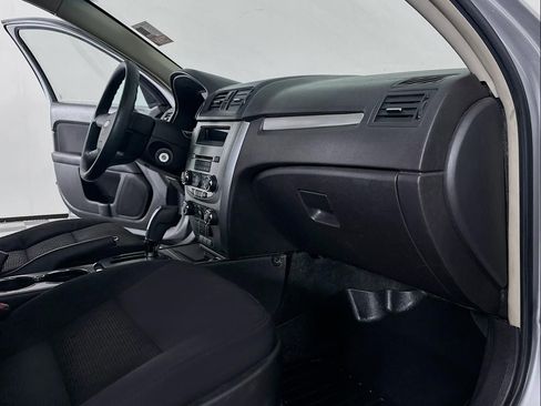 Used 2011 Ford Fusion SE image 37