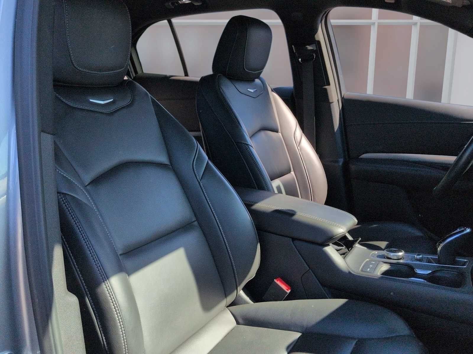 Certified 2025 Cadillac XT4 Premium Luxury FWD image 26