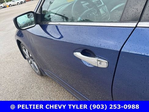 Used 2017 Nissan Altima 2.5 SR image 11