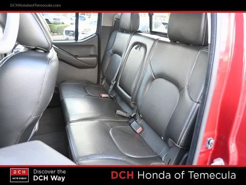 Used 2021 Nissan Frontier PRO-4X w/ Pro-4x Utility Package image 18