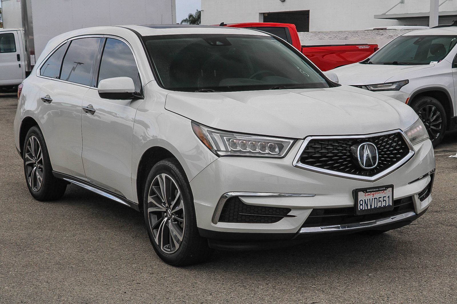 Used 2020 Acura MDX w/ Technology Package FWD image 3
