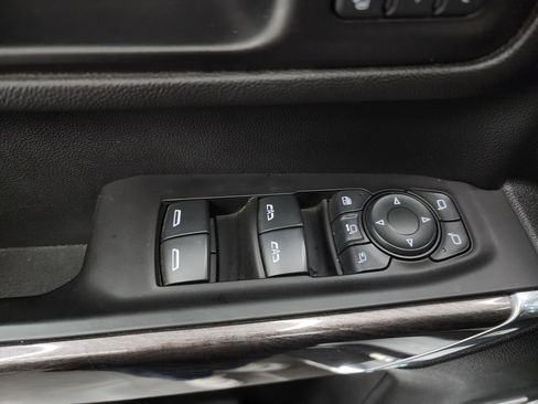 Used 2020 Chevrolet Silverado 3500 LTZ w/ LTZ Plus Package image 45